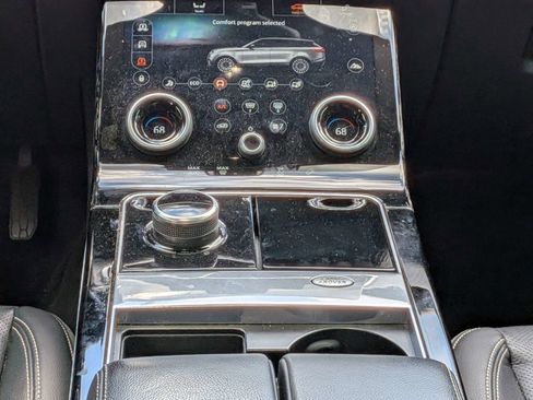 Used 2019 Land Rover Range Rover Velar S AWD/4WD image 16