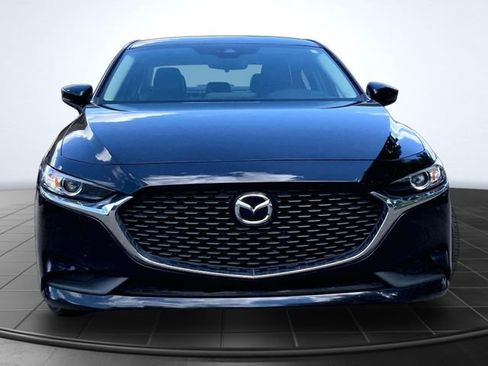 Used 2023 MAZDA MAZDA3 s FWD image 3