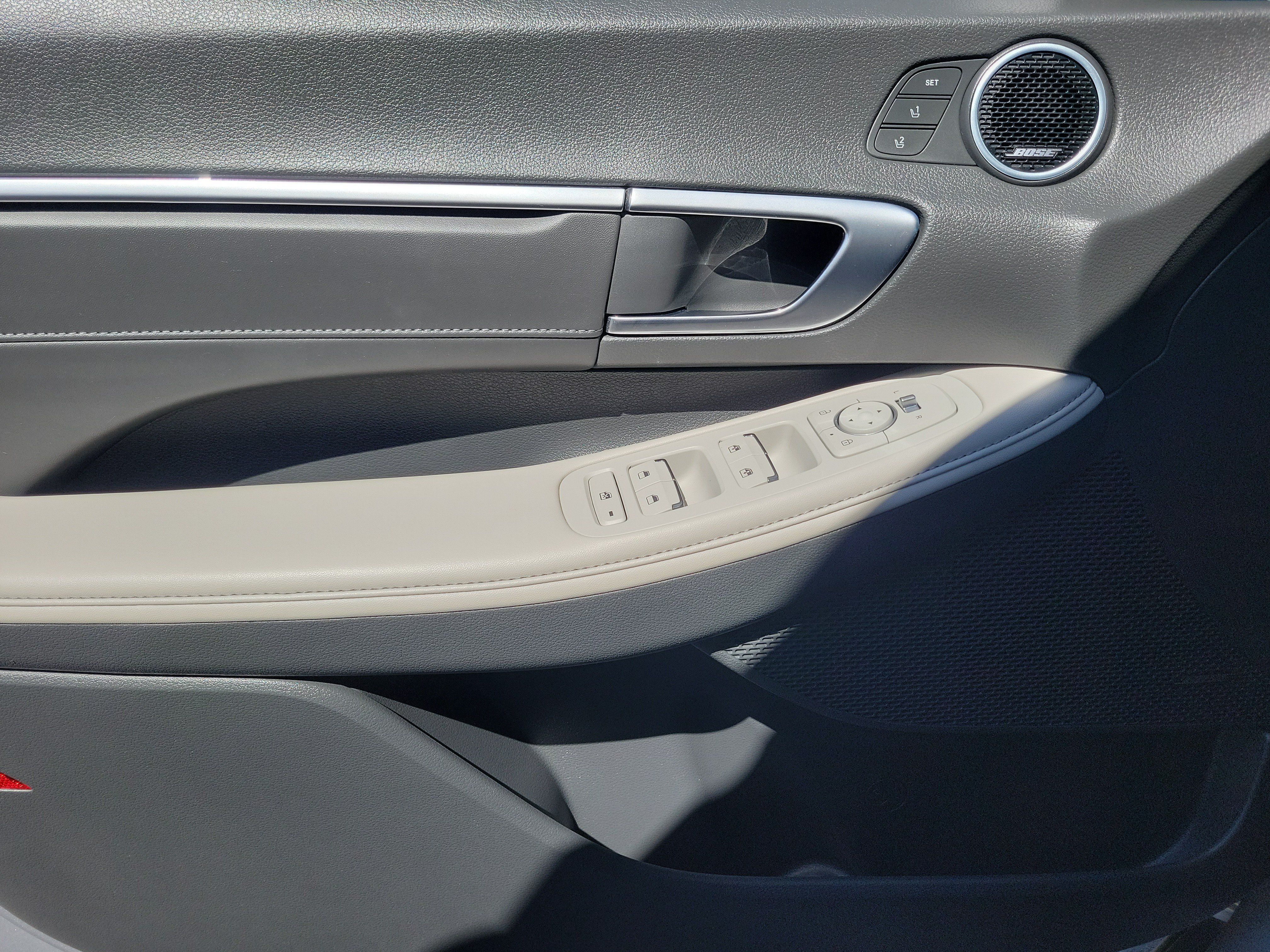Certified 2023 Hyundai Sonata Limited FWD image 21