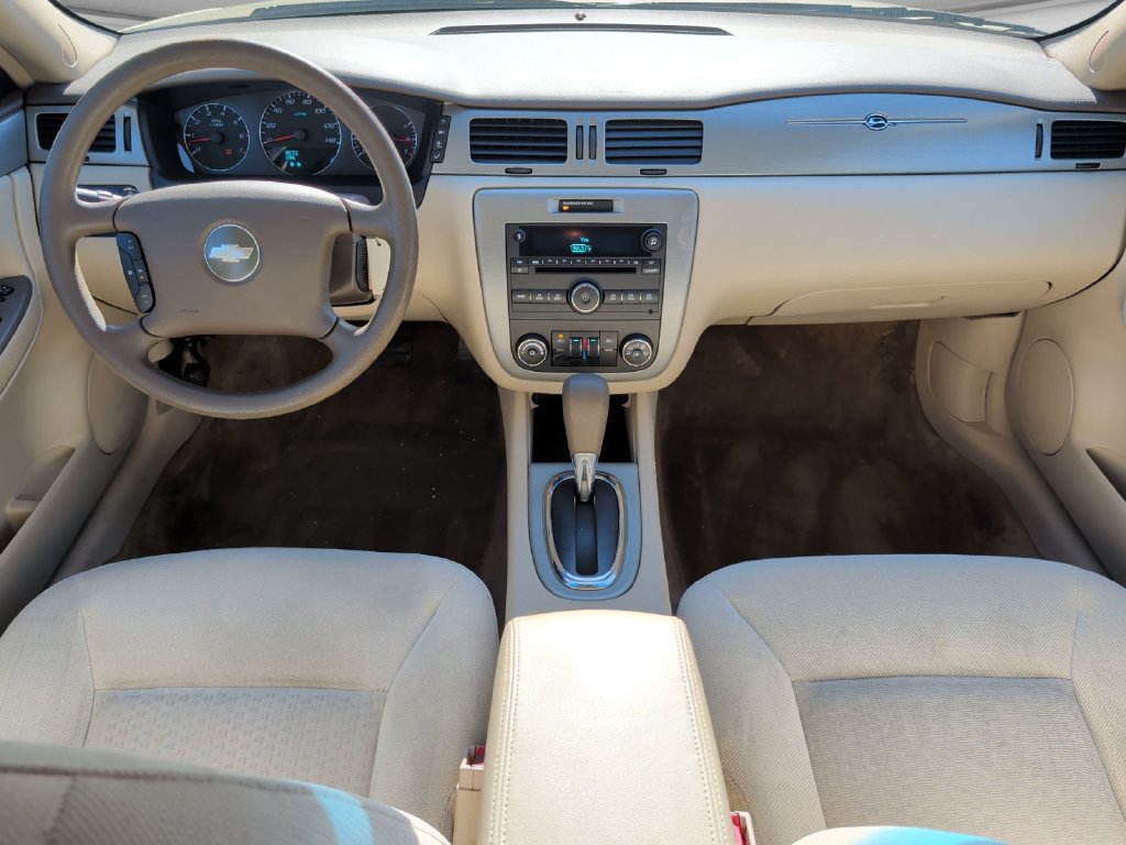 Used 2008 Chevrolet Impala LT FWD image 18
