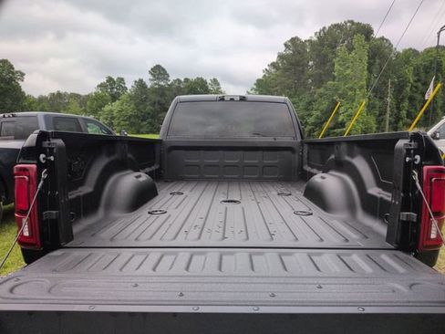 New 2026 RAM 3500 Big Horn AWD/4WD image 30