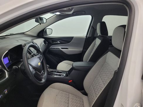 Used 2023 Chevrolet Equinox LT w/ Driver Convenience Package AWD/4WD image 17