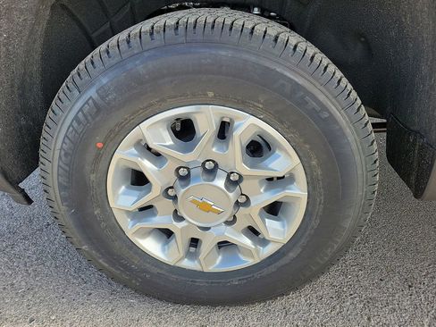 New 2026 Chevrolet Silverado 3500 LT w/ Texas Edition image 14