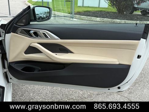 Used 2021 BMW M440i Convertible w/ Premium Package RWD image 18
