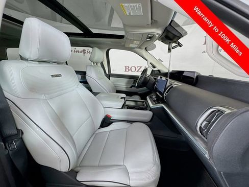 Certified 2025 Ford Expedition Platinum w/ Platinum Ultimate Package AWD/4WD image 34