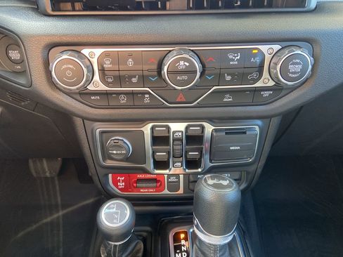 New 2025 Jeep Wrangler Willys image 22