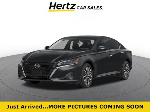 Used 2026 Nissan Altima 2.5 SV FWD image 1