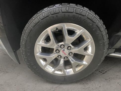 Certified 2016 GMC Yukon SLE w/ Convenience Package AWD/4WD image 14