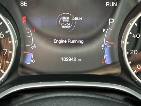 Used 2019 Jeep Compass Limited image 29