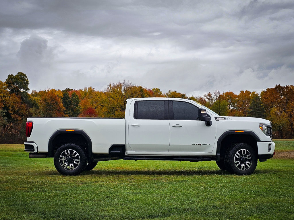 Used 2020 GMC Sierra 3500 AT4 w/ AT4 Premium Package AWD/4WD image 2