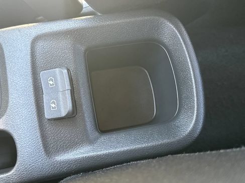 Used 2024 Nissan Versa S w/ S Plus Package FWD image 26