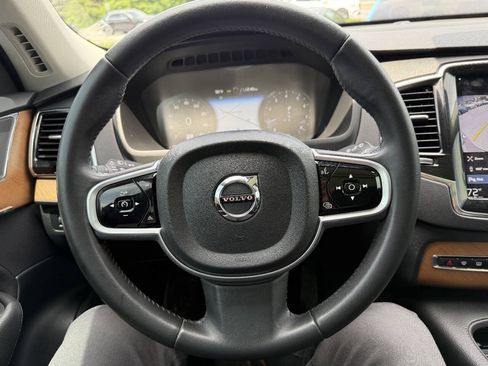 Used 2022 Volvo XC90 T6 Momentum w/ Advanced Package AWD/4WD image 26