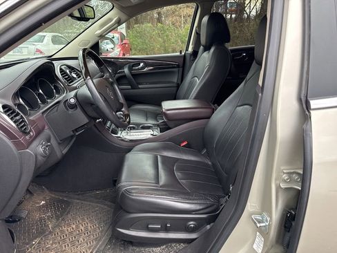 Used 2015 Buick Enclave Leather image 19