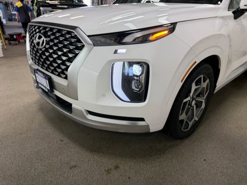 Used 2021 Hyundai Palisade Calligraphy image 39
