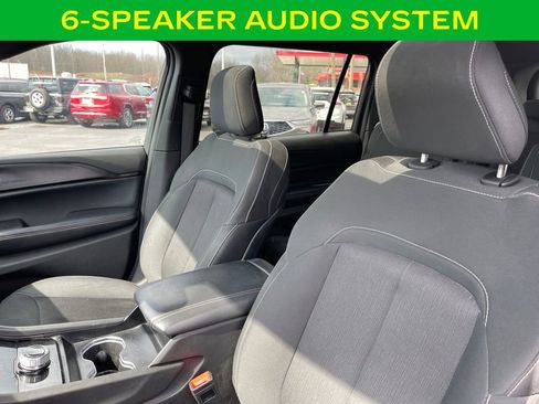 Used 2024 Jeep Grand Cherokee L Laredo w/ Luxury Tech Group I image 17