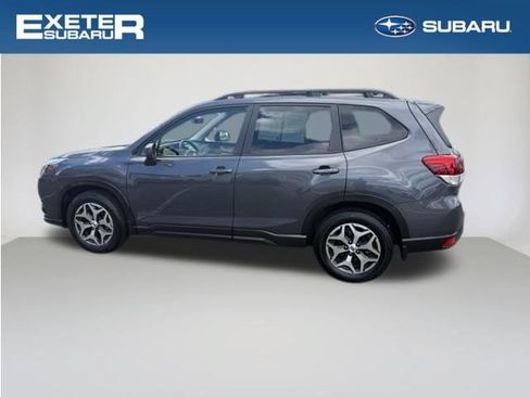 Used 2023 Subaru Forester Premium AWD/4WD image 6