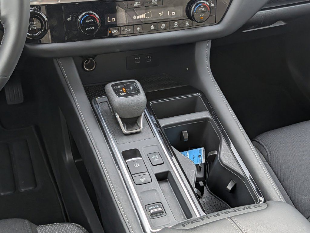 Used 2026 Nissan Pathfinder SV FWD image 13