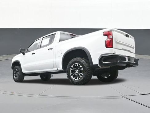 Used 2024 Chevrolet Silverado 1500 ZR2 w/ Technology Package AWD/4WD image 55