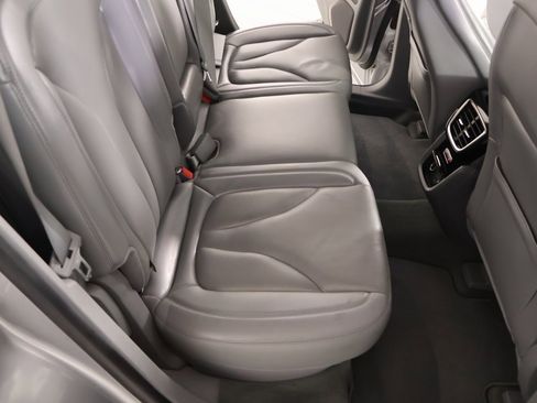 Used 2021 Lincoln Nautilus Reserve image 14