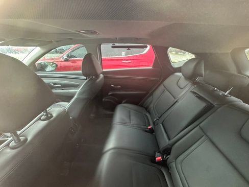 Certified 2023 Hyundai Tucson SEL w/ Convenience Package FWD image 24