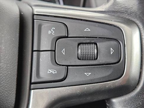 Used 2021 Chevrolet Tahoe Z71 w/ Z71 Signature Package AWD/4WD image 15