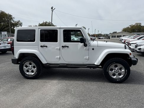 Used 2014 Jeep Wrangler Unlimited Sahara w/ Max Tow Package image 7