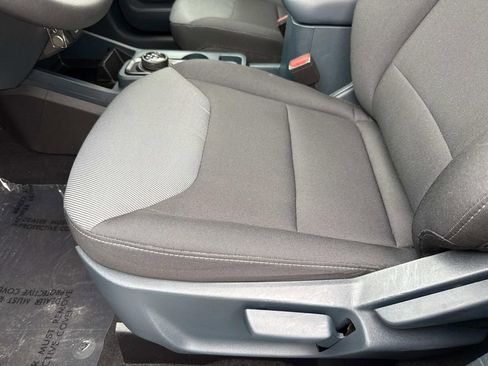 Used 2023 Ford Maverick XL image 25