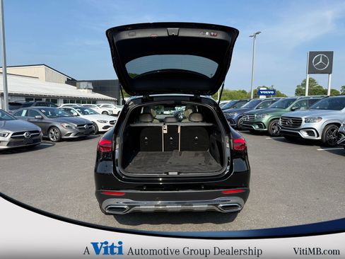 Used 2024 Mercedes-Benz GLC 300 4MATIC image 22