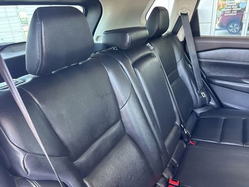 Certified 2021 Nissan Rogue SL w/ Premium Package image 26