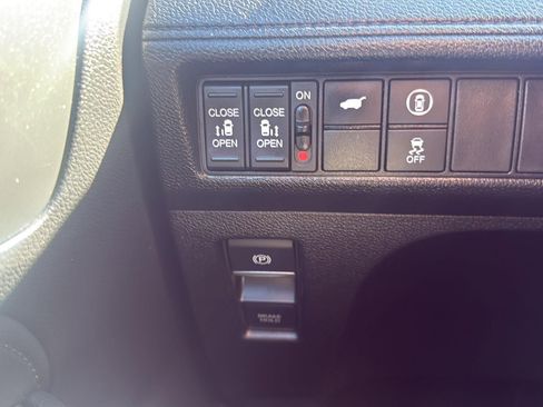 Used 2024 Honda Odyssey EX-L image 20