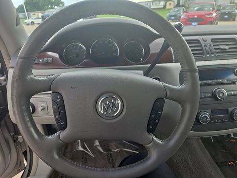 Used 2007 Buick Lucerne CXL w/ Luxury Package FWD image 12