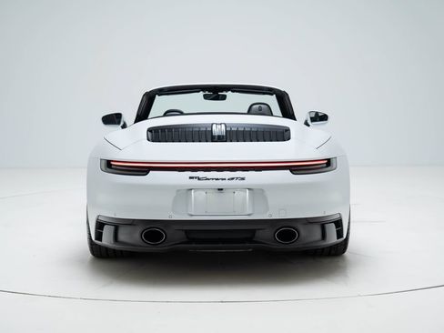 Used 2022 Porsche 911 Carrera GTS RWD image 4