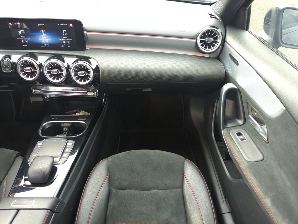 Used 2022 Mercedes-Benz A 220 image 16