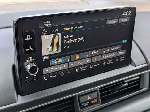 Used 2025 Honda Pilot EX-L image 26
