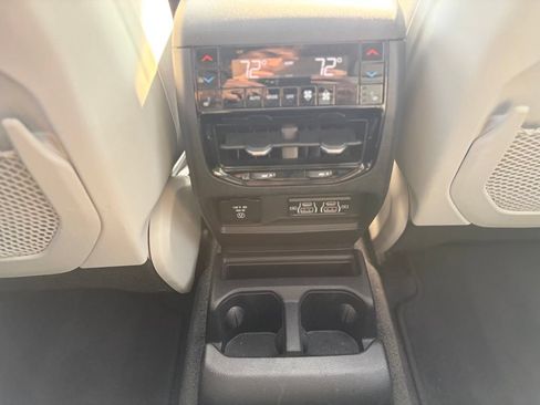 Used 2021 Jeep Grand Cherokee L Overland w/ Advanced Protech Group III AWD/4WD image 15