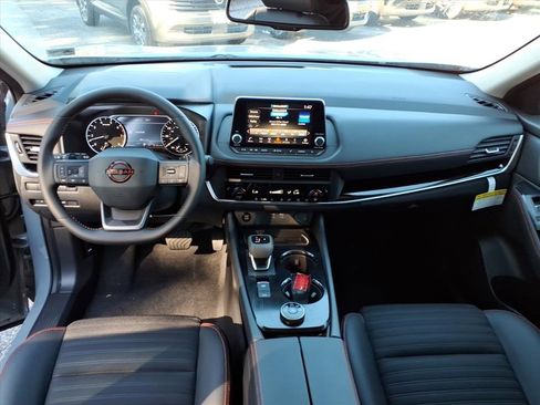 New 2026 Nissan Rogue SV image 21