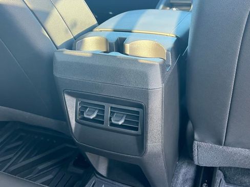 Certified 2025 Chevrolet Colorado Trail Boss AWD/4WD image 16