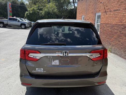 Used 2018 Honda Odyssey EX-L image 3