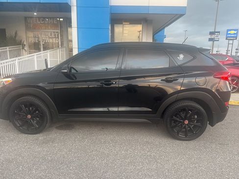 Used 2017 Hyundai Tucson Night image 7