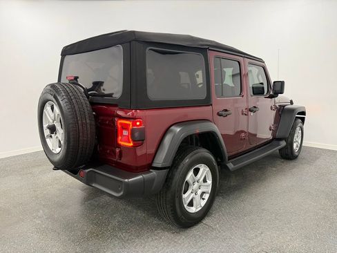 Used 2022 Jeep Wrangler Unlimited Sport image 6