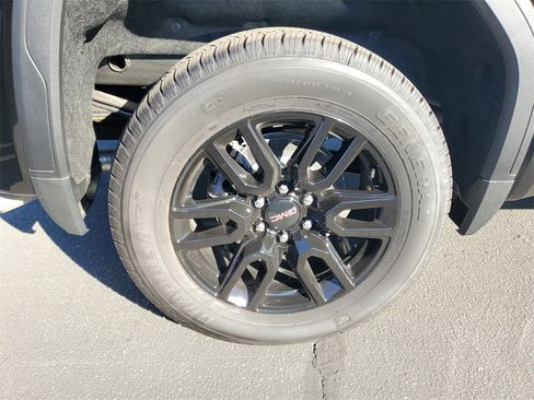 New 2026 GMC Sierra 1500 Elevation w/ Preferred Package image 5