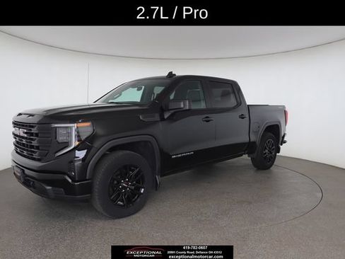 Used 2024 GMC Sierra 1500 Pro w/ Graphite Edition AWD/4WD image 3