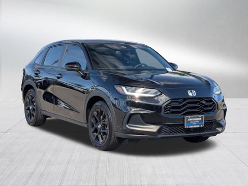 Used 2024 Honda HR-V Sport image 3