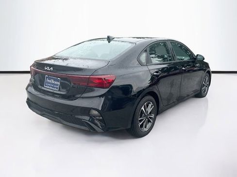 Certified 2023 Kia Forte LXS image 5