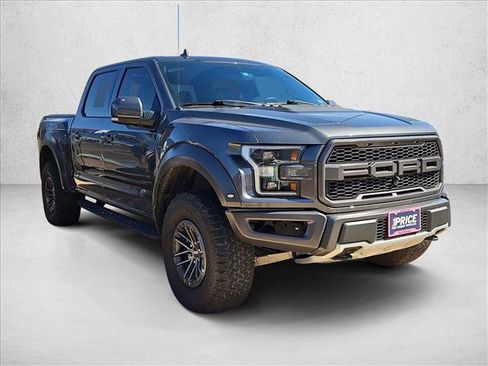 Used 2020 Ford F150 Raptor w/ Equipment Group 802A Luxury image 3