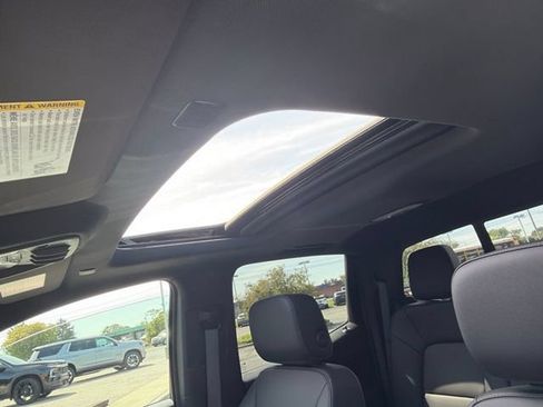 Used 2025 GMC Canyon Elevation w/ Convenience Package AWD/4WD image 16