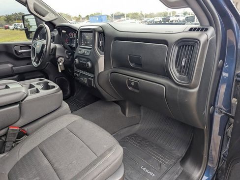 Used 2023 Chevrolet Silverado 2500 Custom w/ Custom Value Package image 19