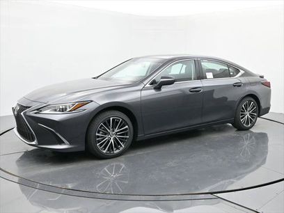 Certified 2025 Lexus ES 350 w/ Premium Package