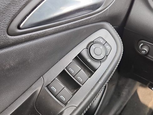 Used 2025 Buick Encore GX Preferred image 22