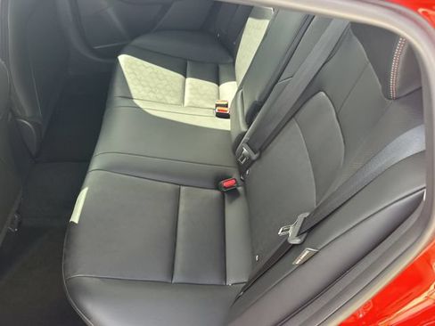 Used 2026 Nissan Sentra SR w/ SR Premium Package FWD image 12